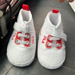 6-9month Fila booties never worn